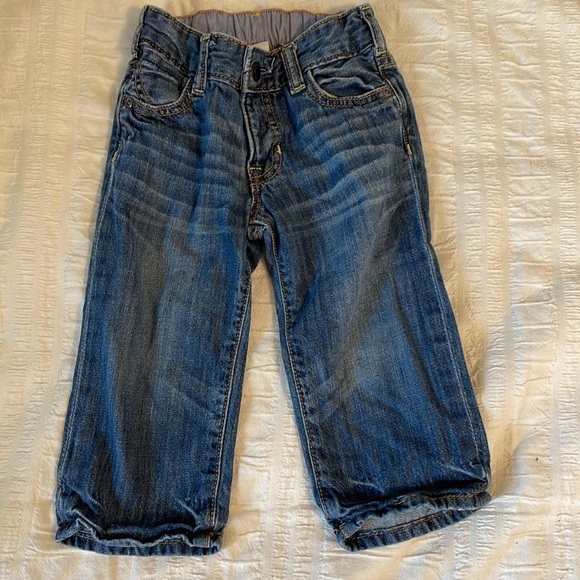 Boys 18M bundle, jeans, short sleeved button shirt, black zip front hoodie - Picture 6 of 8